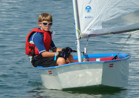 race sailing team beginner wear youth